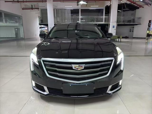 Cadillac XTS