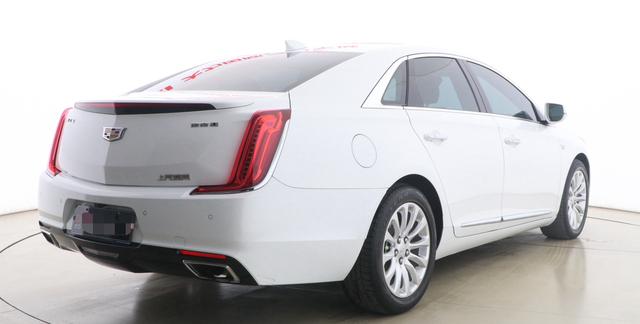 Cadillac XTS