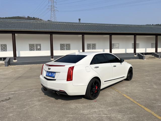 Cadillac ATS-L