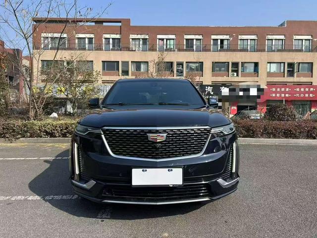 Cadillac XT6