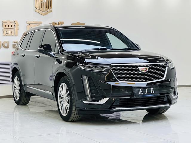 Cadillac XT6