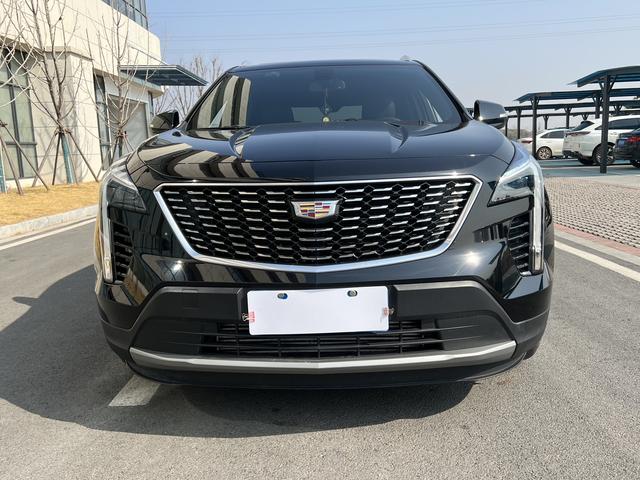 Cadillac XT4