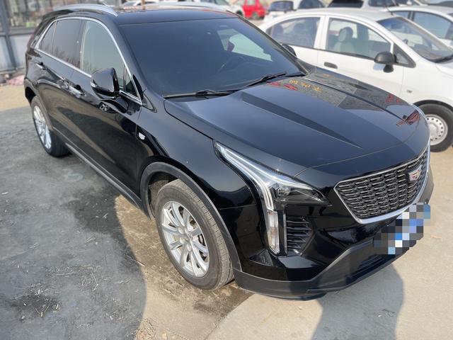 Cadillac XT4