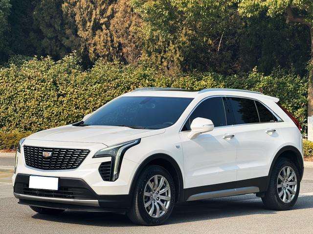 Cadillac XT4