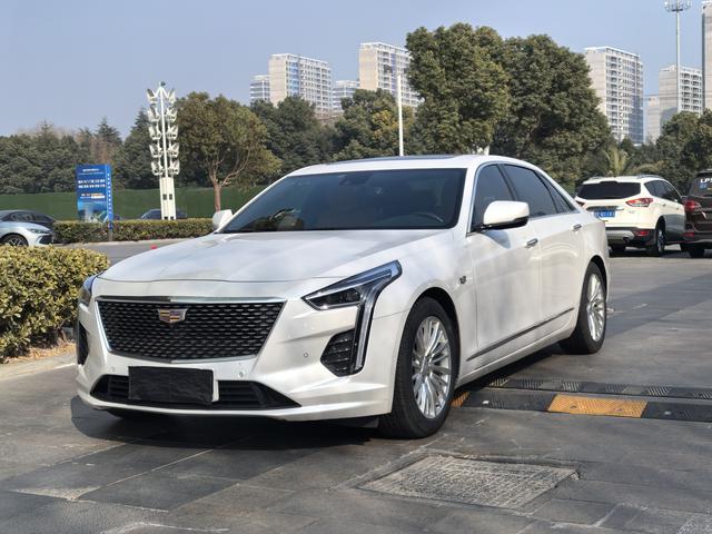 Cadillac CT6