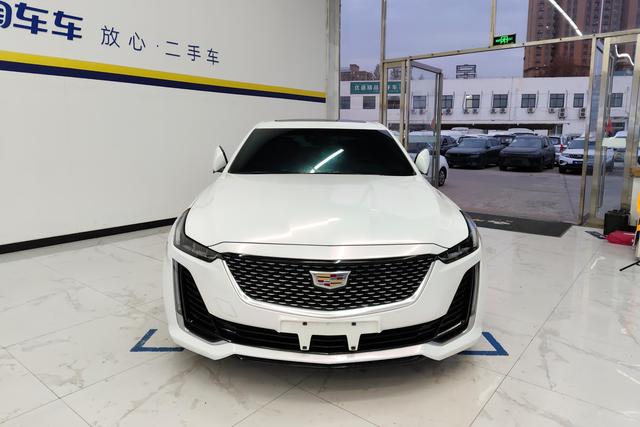 Cadillac CT5