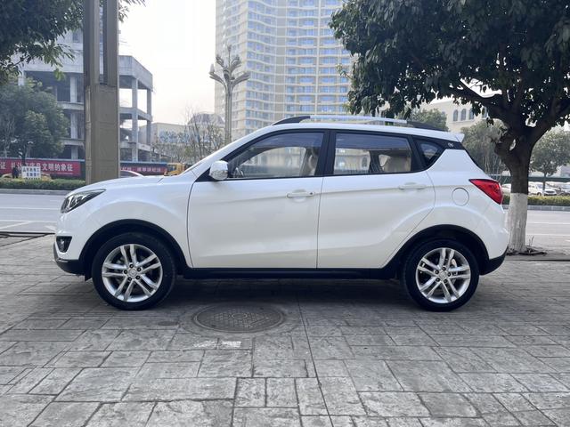 Changan CS35