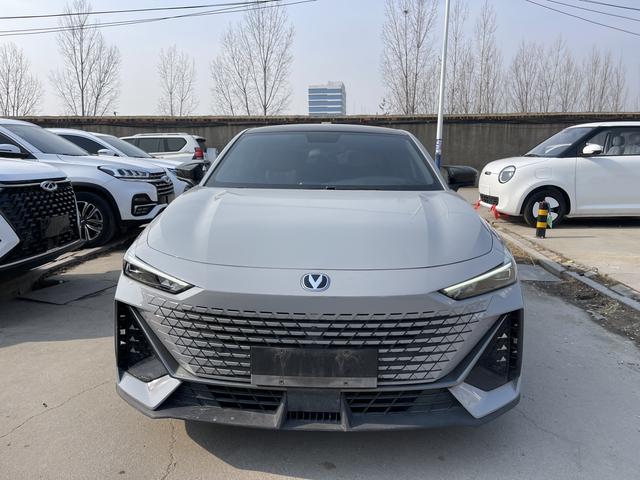 Changan UNI-V