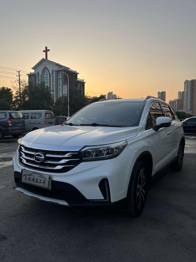 GAC Trumpchi GS4 PHEV