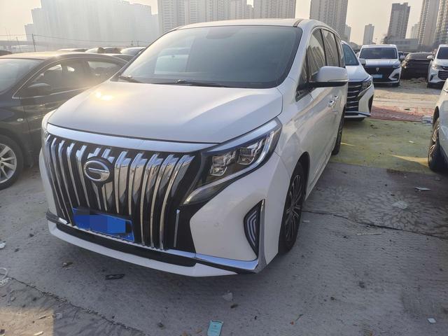 GAC Trumpchi M8