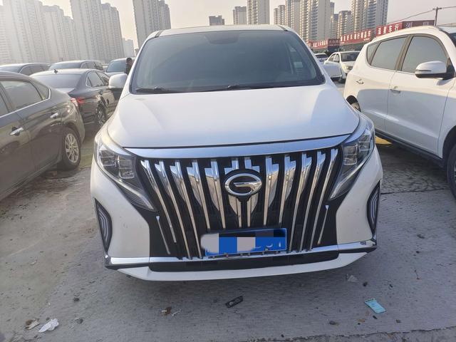 GAC Trumpchi M8