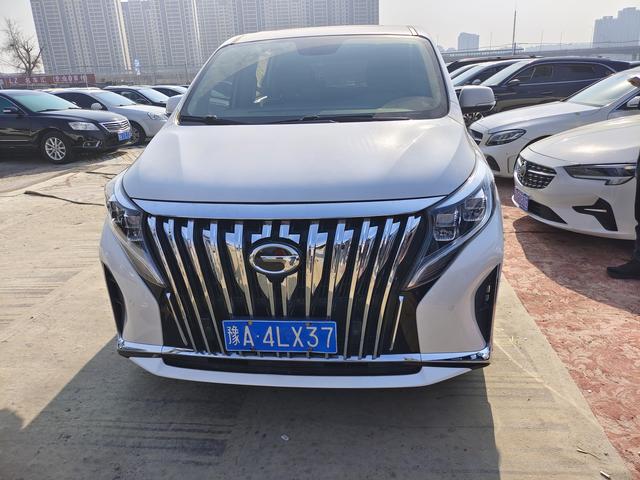 GAC Trumpchi M8