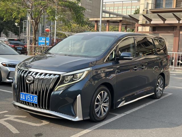 GAC Trumpchi M8