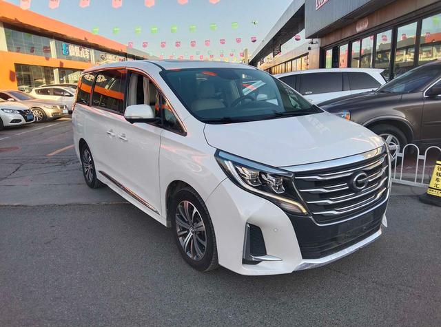 GAC Trumpchi M8