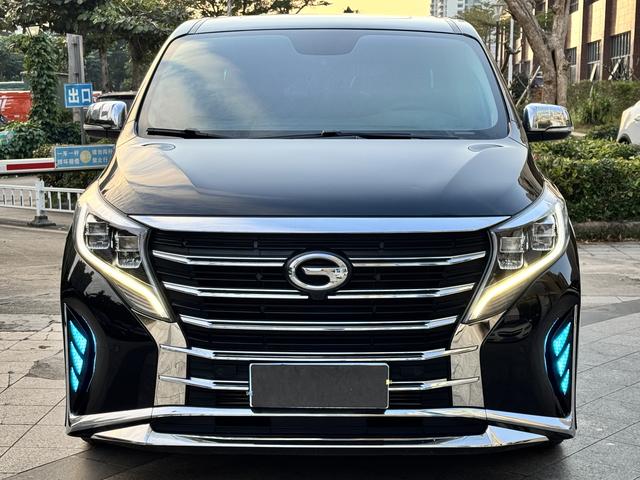 GAC Trumpchi M8