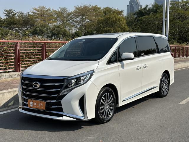 GAC Trumpchi M8