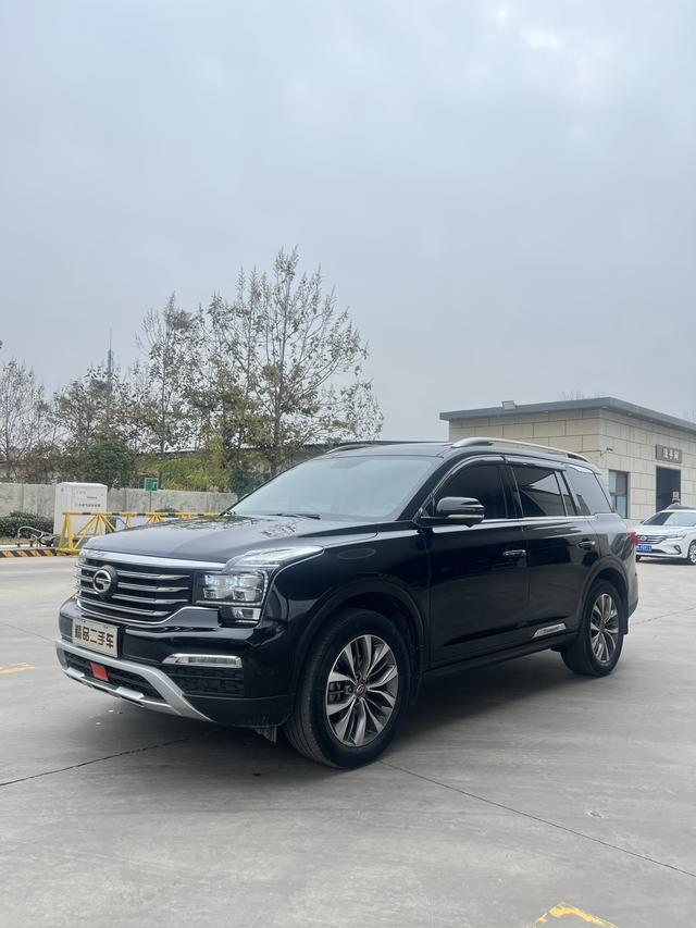 GAC Trumpchi GS8