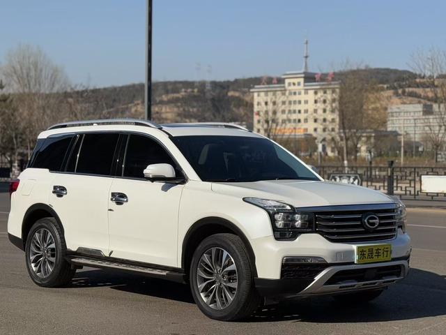 GAC Trumpchi GS8