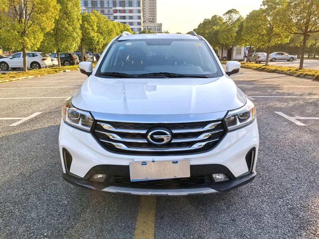 GAC Trumpchi GS4