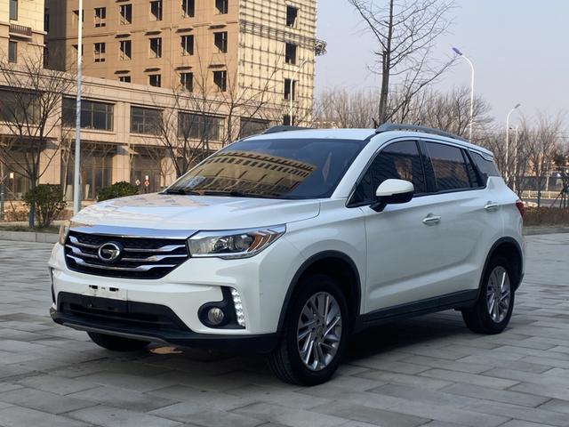 GAC Trumpchi GS4