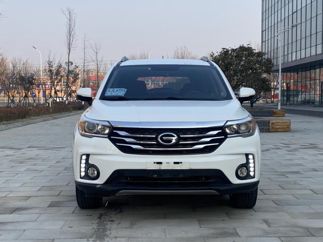 GAC Trumpchi GS4