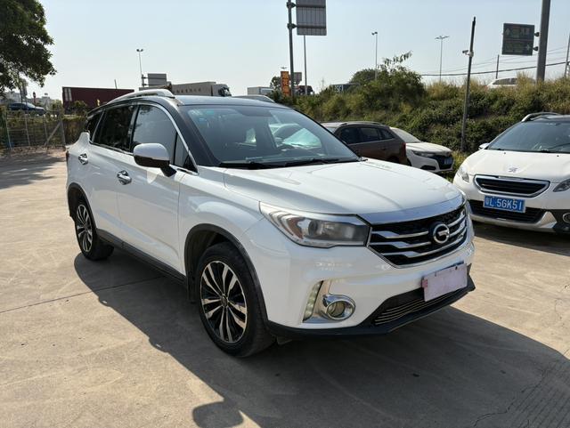 GAC Trumpchi GS4