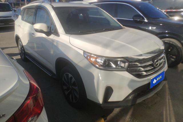 GAC Trumpchi GS4