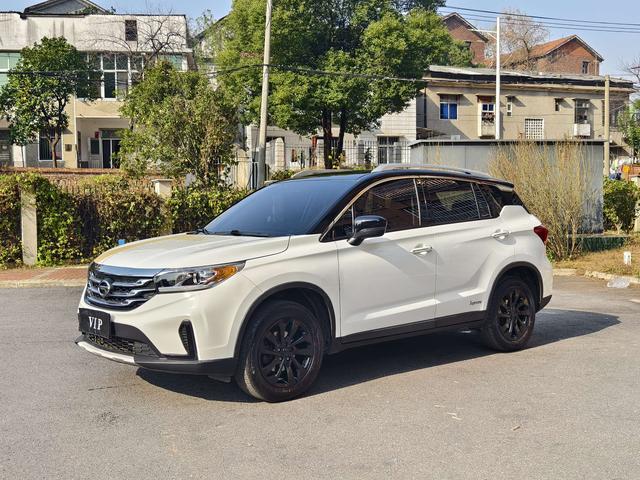 GAC Trumpchi GS4