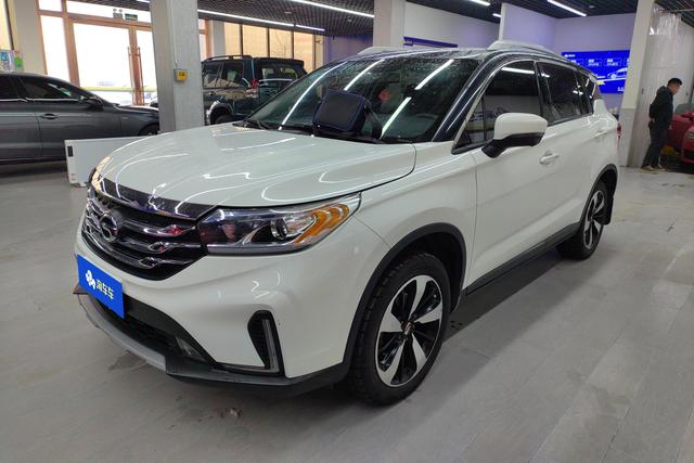 GAC Trumpchi GS4