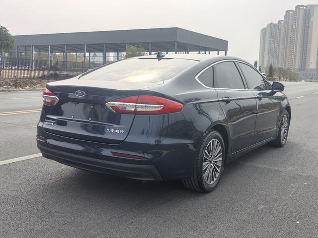 Ford Mondeo PHEV