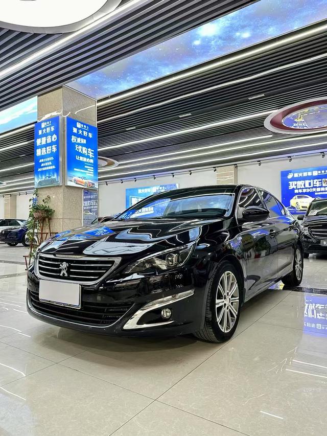 Peugeot 408