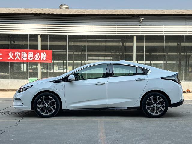 Buick VELITE 5