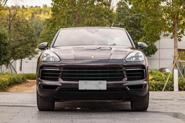 Porsche Cayenne Coupe