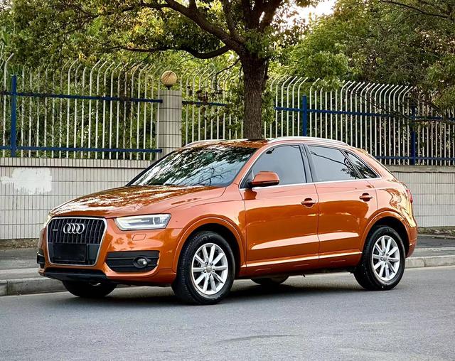 Audi Q3 (imported)