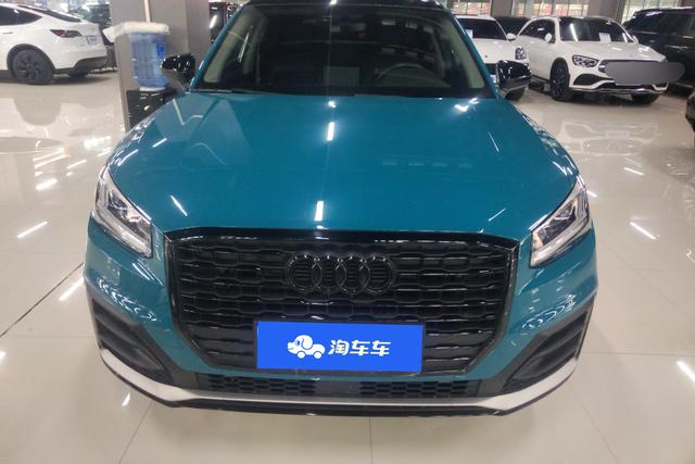 Audi Q2L