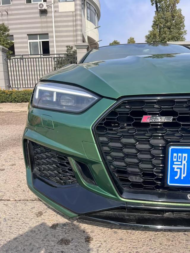 Audi RS 5