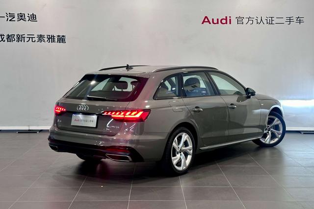 Audi A4 (imported)