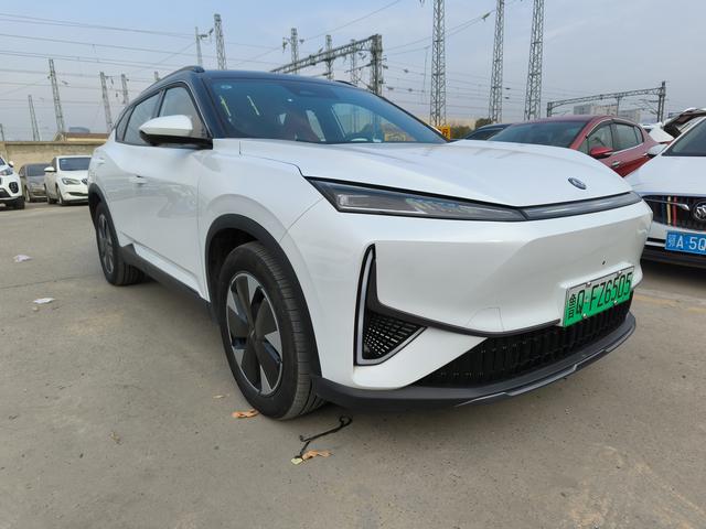 Dongfeng Fengshen L7 PHEV