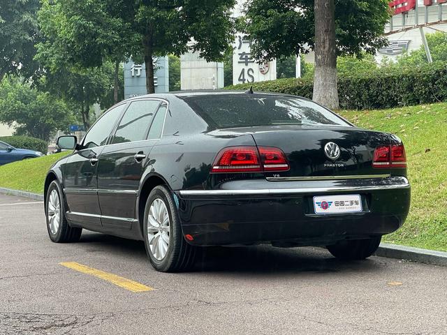 Volkswagen Phaeton