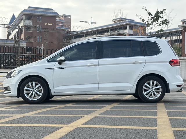 Volkswagen Touran L