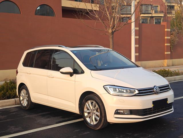 Volkswagen Touran L