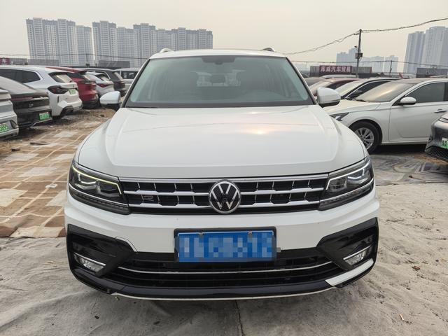 Volkswagen Tiguan L