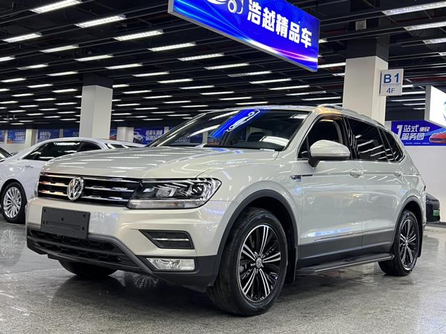 Volkswagen Tiguan L