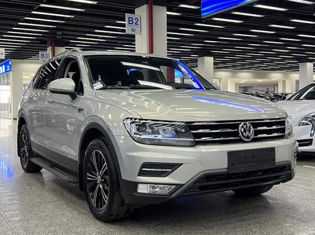 Volkswagen Tiguan L