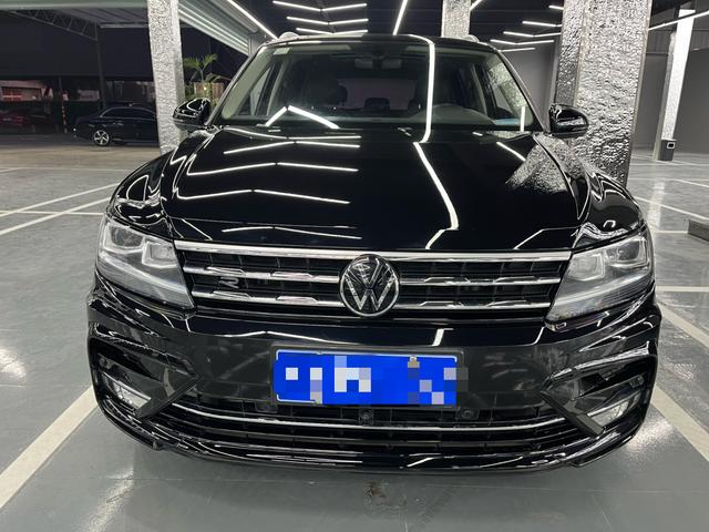 Volkswagen Tiguan L