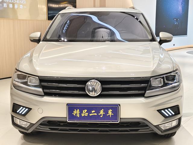 Volkswagen Tiguan L