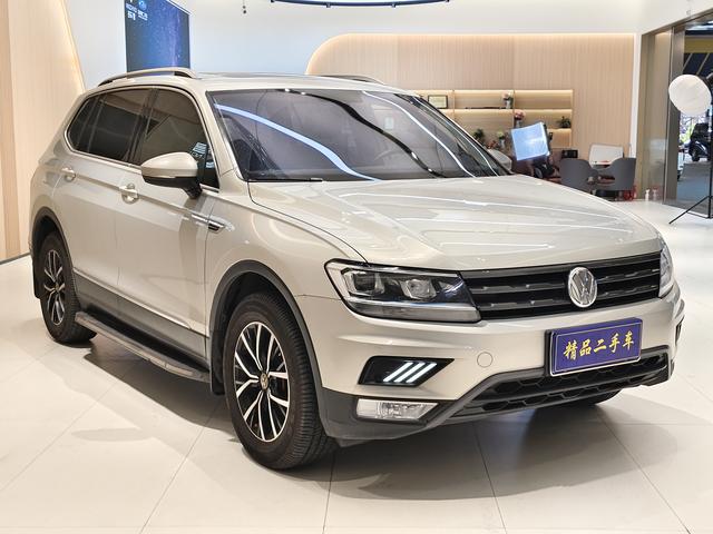 Volkswagen Tiguan L