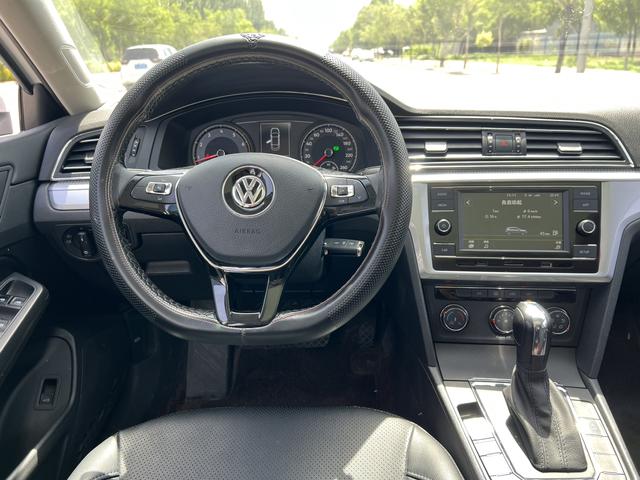 Volkswagen Lingdu