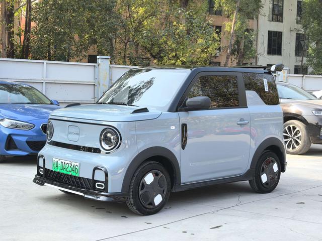 Geely Panda