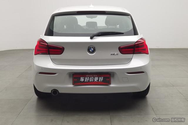 BMW 1 Series (imported)